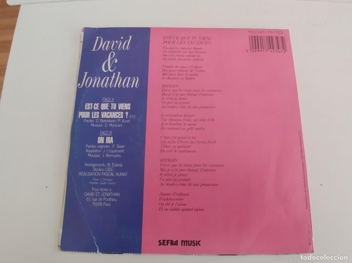 Discos de vinilo: DAVID & JONATHAN-SINGLE EST-CE QUE TU VIENS POUR LES VACANCES - Foto 2