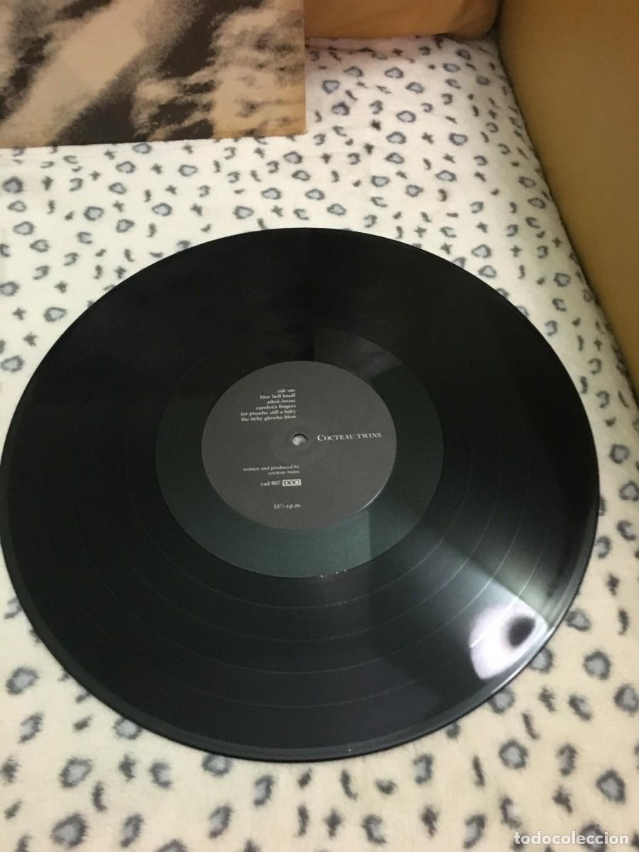 Discos de vinilo: Cocteau Twins &lrm;&ndash; Blue Bell Knoll - Foto 5