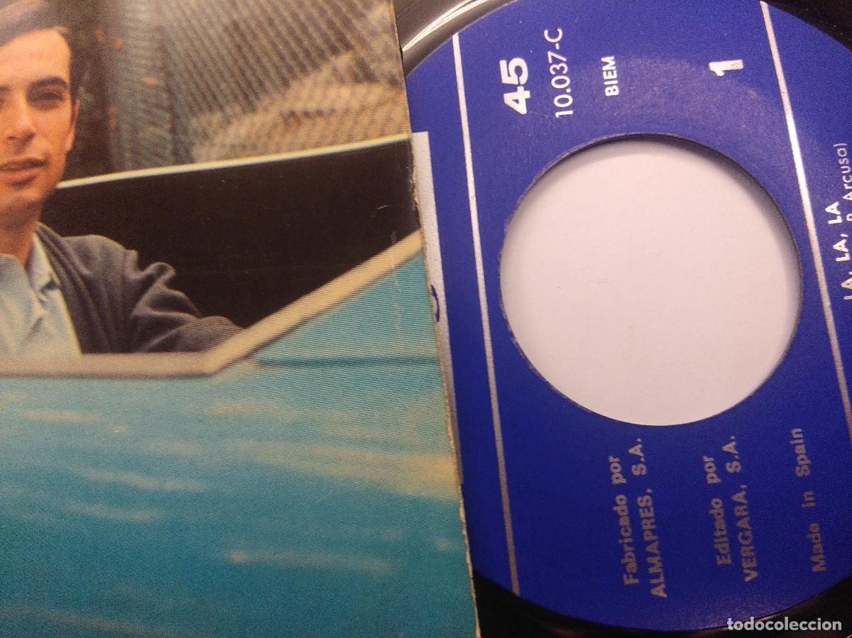 Discos de vinilo: HERMANOS CALATRAVA/LA,LA,LA/SINGLE. - Foto 2