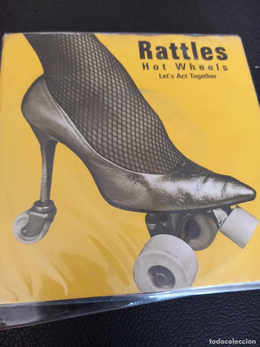Discos de vinilo: the rattles - hot wheels - simple - Foto 1
