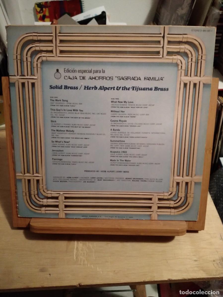 Discos de vinilo: SOLID BRASS-HERB ALPERT & THE TIJUANA BRASS-VINILO LP- - Foto 2