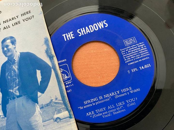Discos de vinilo: THE SHADOWS (GERONIMO + 3) EP ESPA&Ntilde;A 1964 (EPI7) - Foto 2