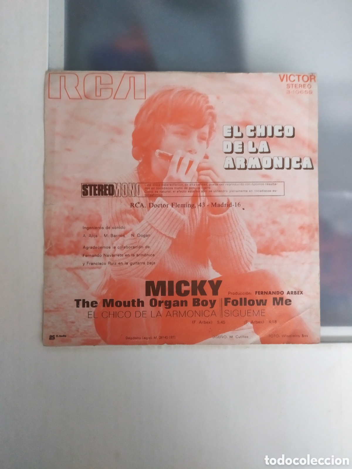 Discos de vinilo: Single Micky. El chico de la arm&oacute;nica / Sigueme - Foto 2