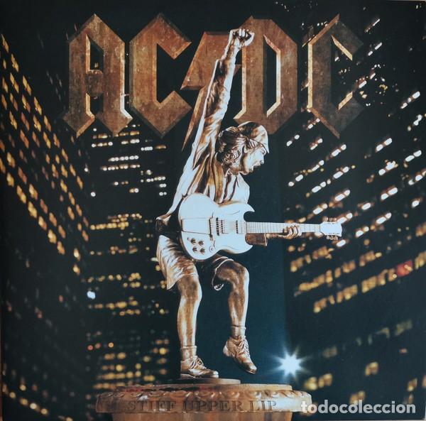 Discos de vinilo: AC/DC &lrm;&ndash; Stiff Upper Lip - LP - Reedici&oacute;n 2022 - Foto 1