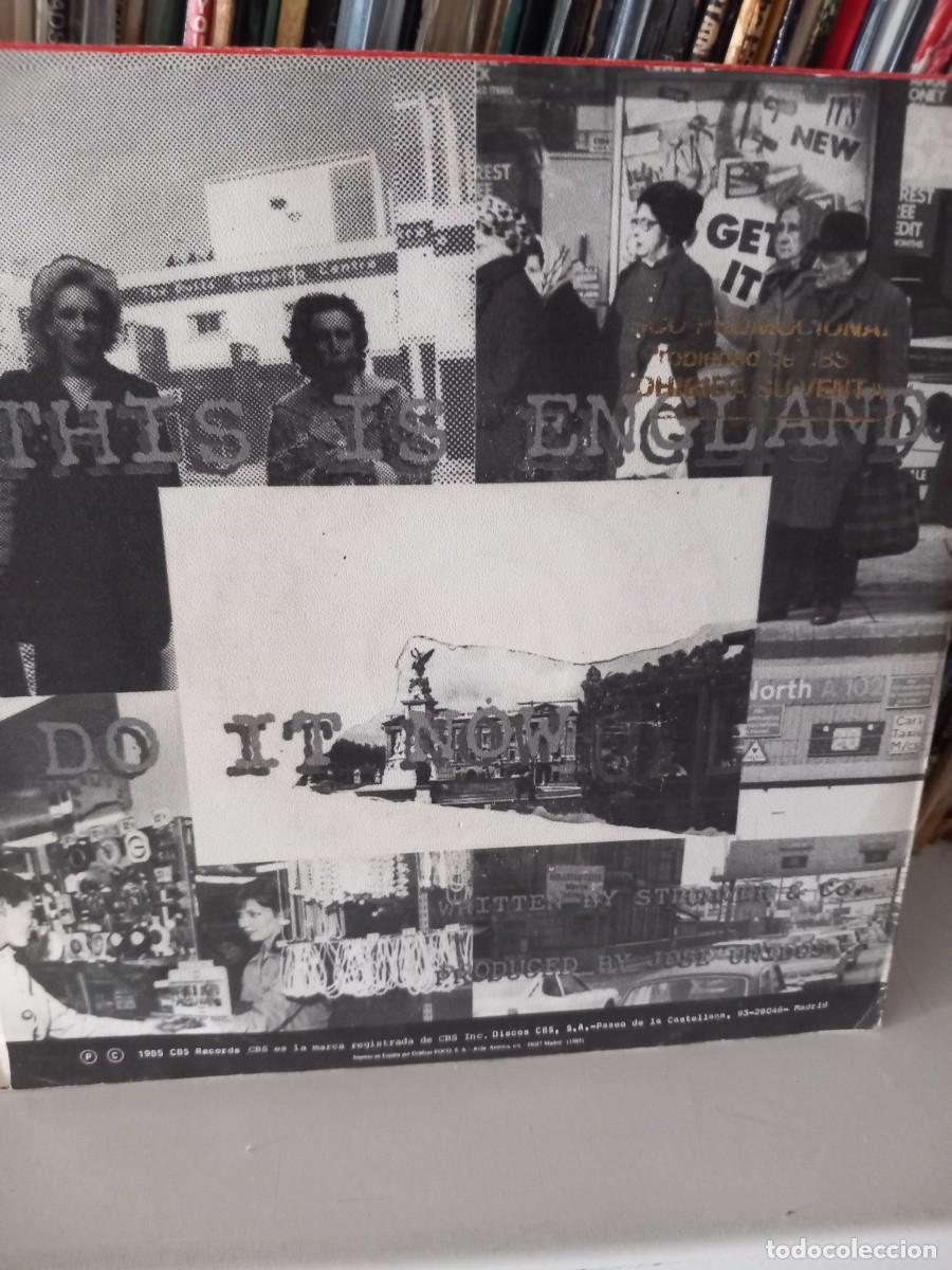 Discos de vinilo: The Clash &lrm;&ndash; This Is England - simple - Foto 2