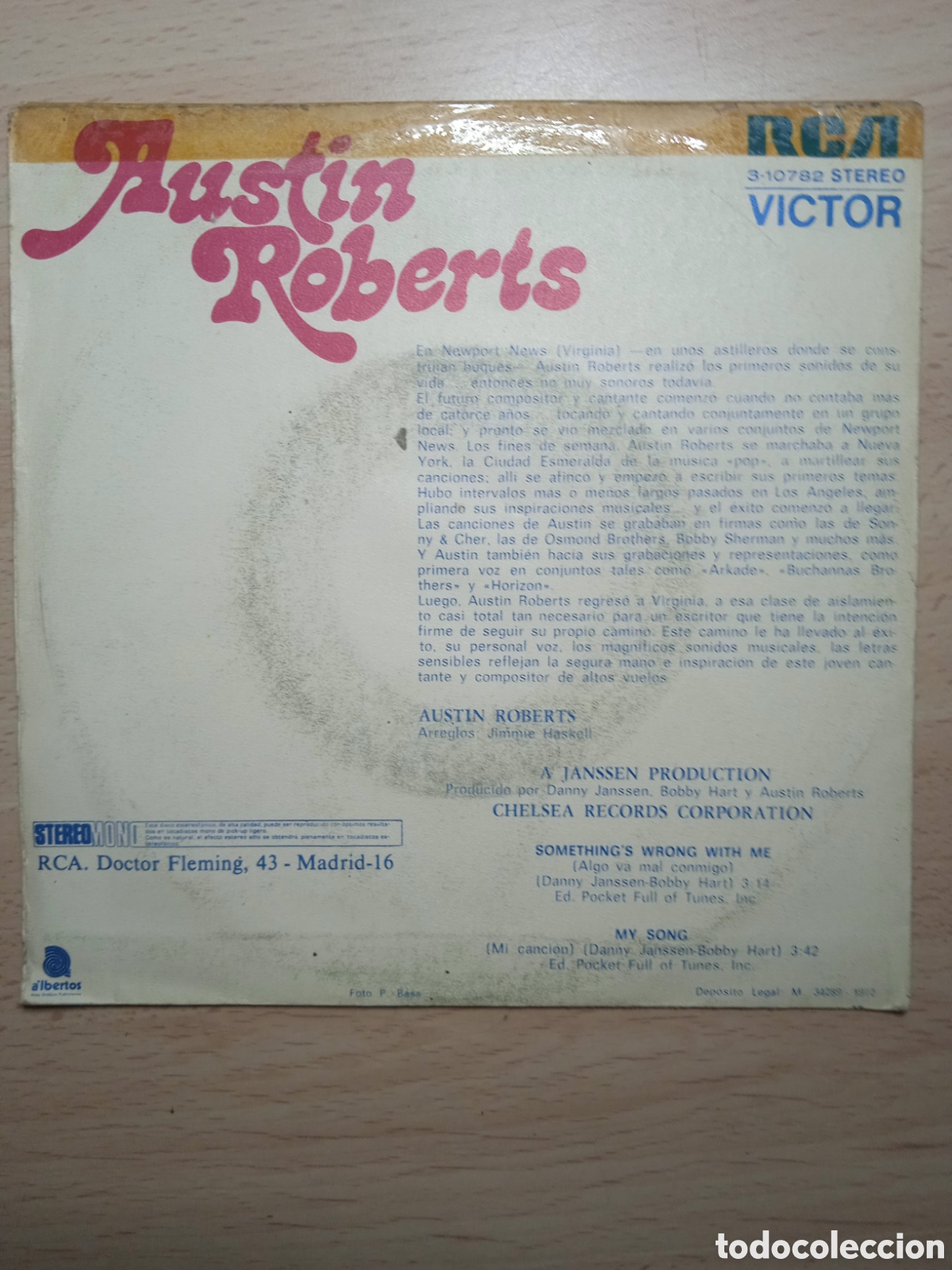 Discos de vinilo: Single 7&rdquo; Austin Roberts 1972 Something wrong With me - Foto 2