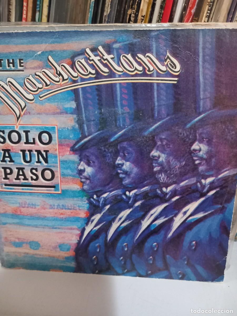 Discos de vinilo: MAHATTANS - SOLO A UN PASO - SIMPLE - Foto 1