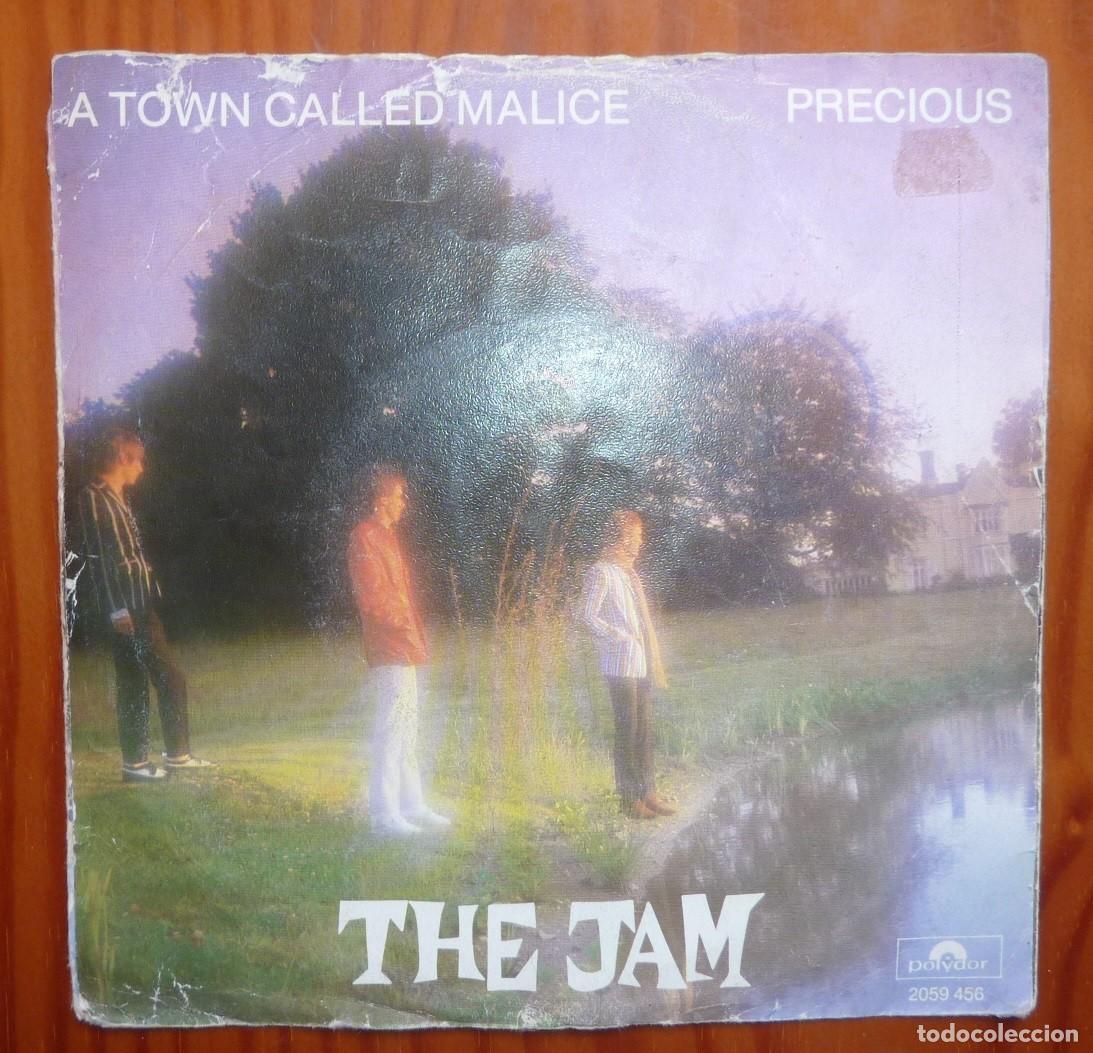 Discos de vinilo: THE JAM / A TOWN CALLED MALICE / 1982 / SINGLE - Foto 1