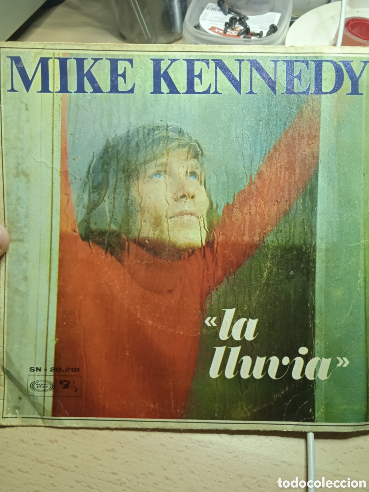 Discos de vinilo: Single 7&rdquo; Mike Kennedy 1969 La lluvia. - Foto 1