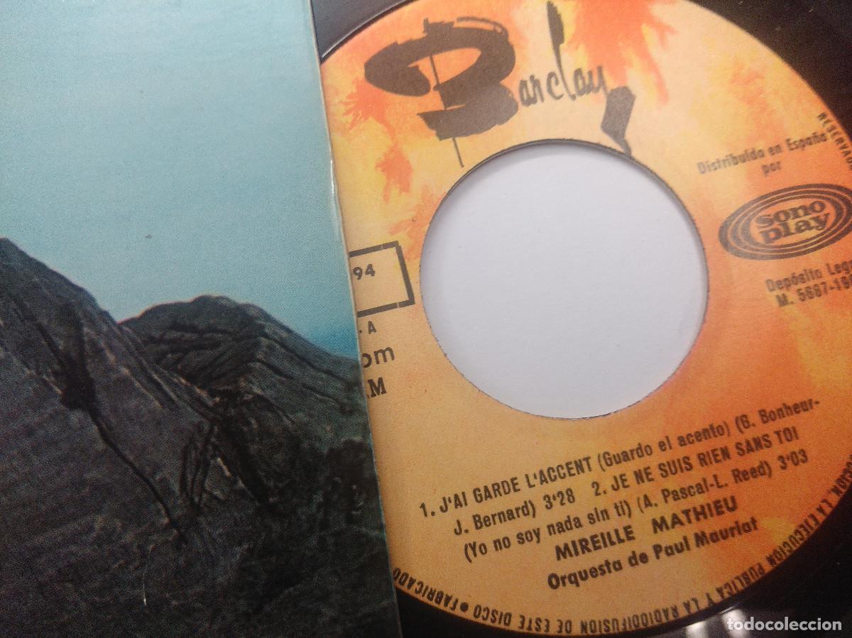 Discos de vinilo: MIREILLE MATHIEU/JAI GARDE IACCENT/SINGLE. - Foto 2