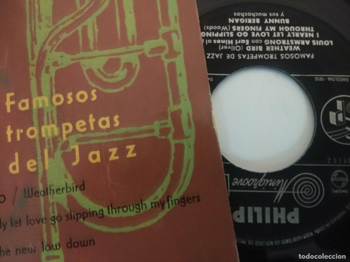 Discos de vinilo: FAMOSAS TROMPETAS DEL JAZZ/SINGLE. - Foto 2