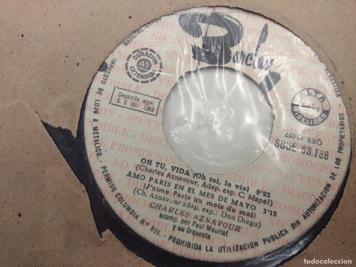 Discos de vinilo: CHARLES AZNAVOUR/ISABELLE/SINGLE PROMOCIONAL. - Foto 2