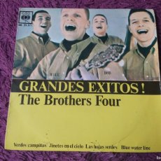 Discos de vinilo: THE BROTHERS FOUR – GRANDES EXITOS, VINYL 7” EP 1963 SPAIN AGS 20.071. Lote 386411764