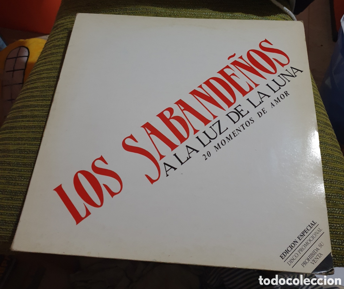 Discos de vinilo: Los Sabande&ntilde;os - a la luz de la luna - Foto 1