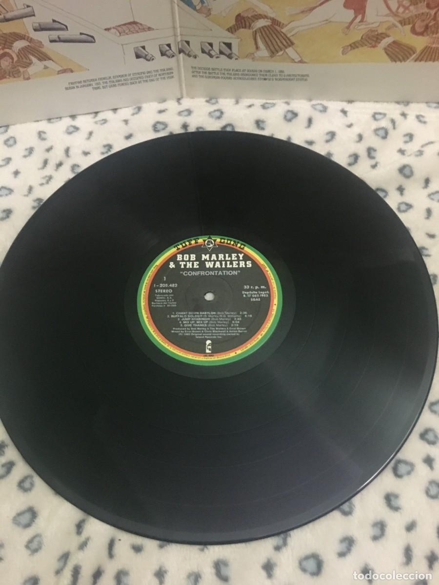 Discos de vinilo: Bob Marley & The Wailers &lrm;&ndash; Confrontation - Foto 3