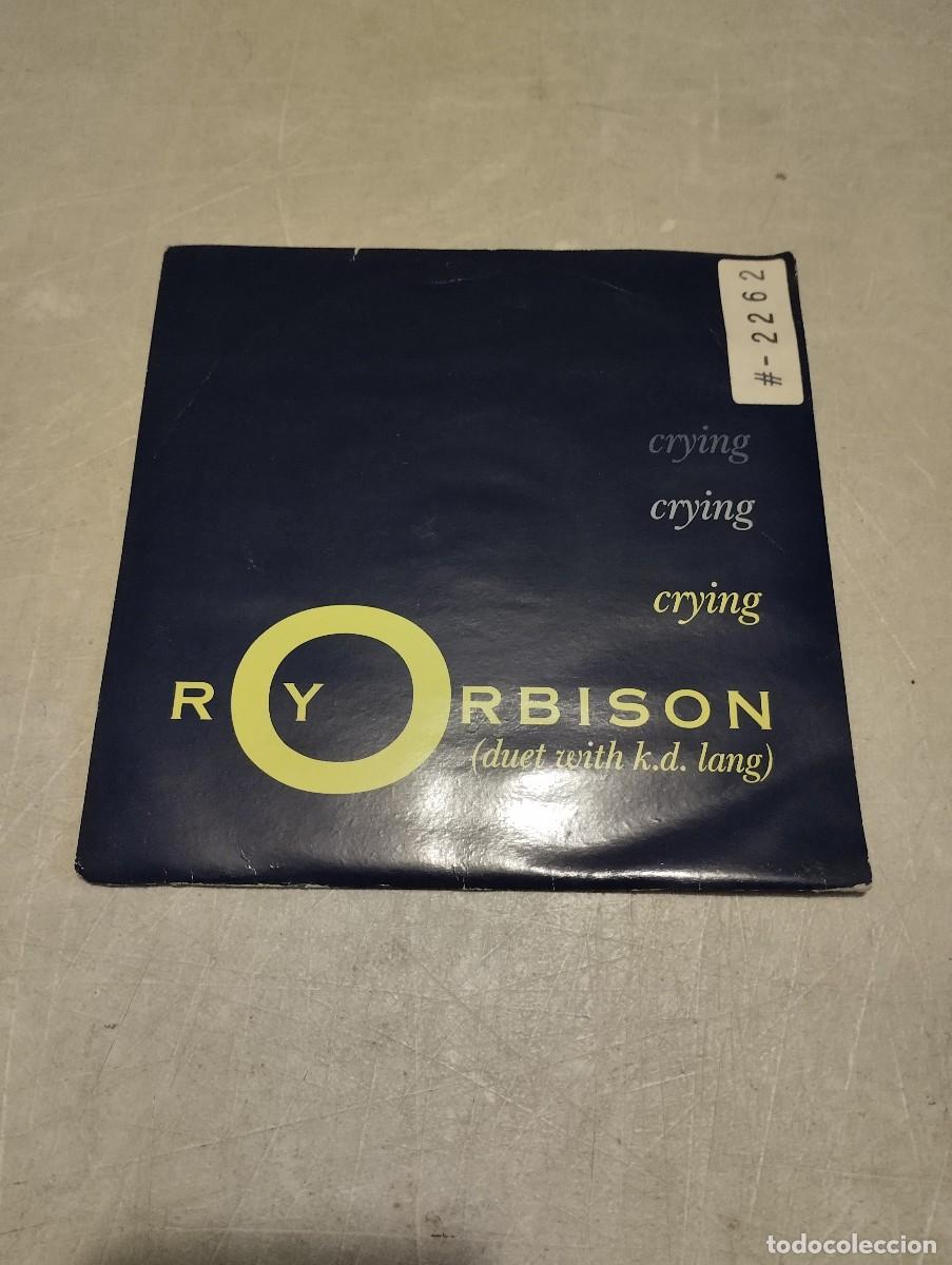 Discos de vinilo: Roy Orbison SG Crying 1992 - Foto 1