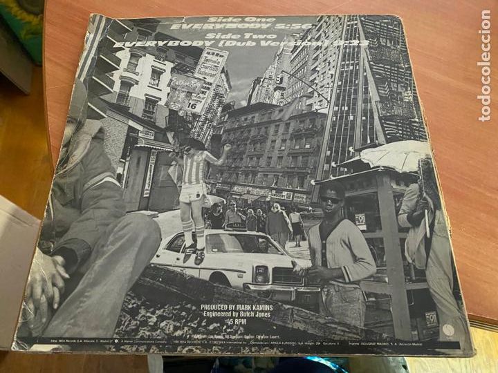 Discos de vinilo: MADONNA (EVERYBODY) MAXI SINGLE (G-9) - Foto 3