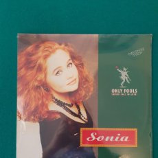 Discos de vinilo: SONIA – ONLY FOOLS (NEVER FALL IN LOVE). Lote 389683569