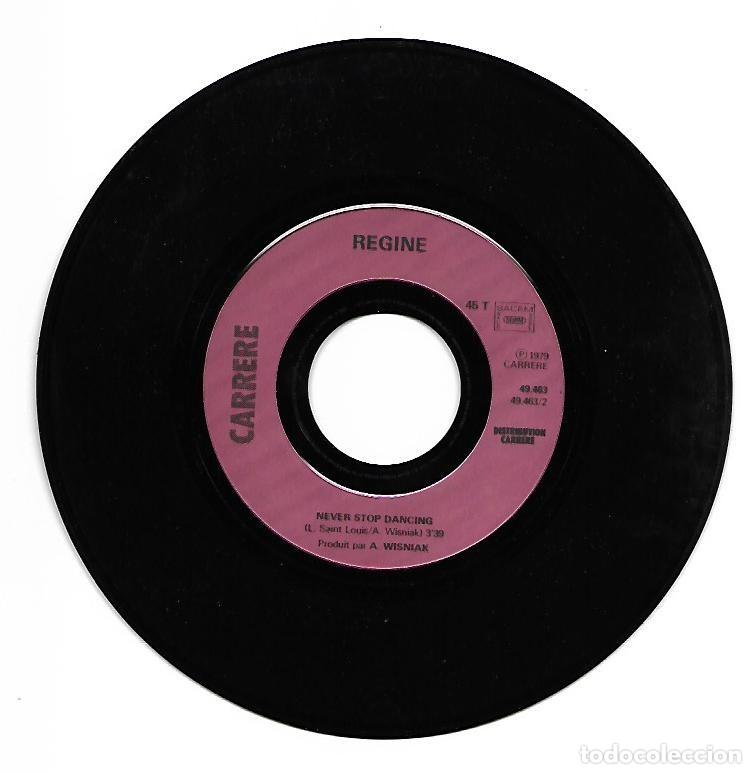 Discos de vinilo: R&Eacute;GINE - JE SURVIVRAI / NEVER STOP DANCING - Foto 3