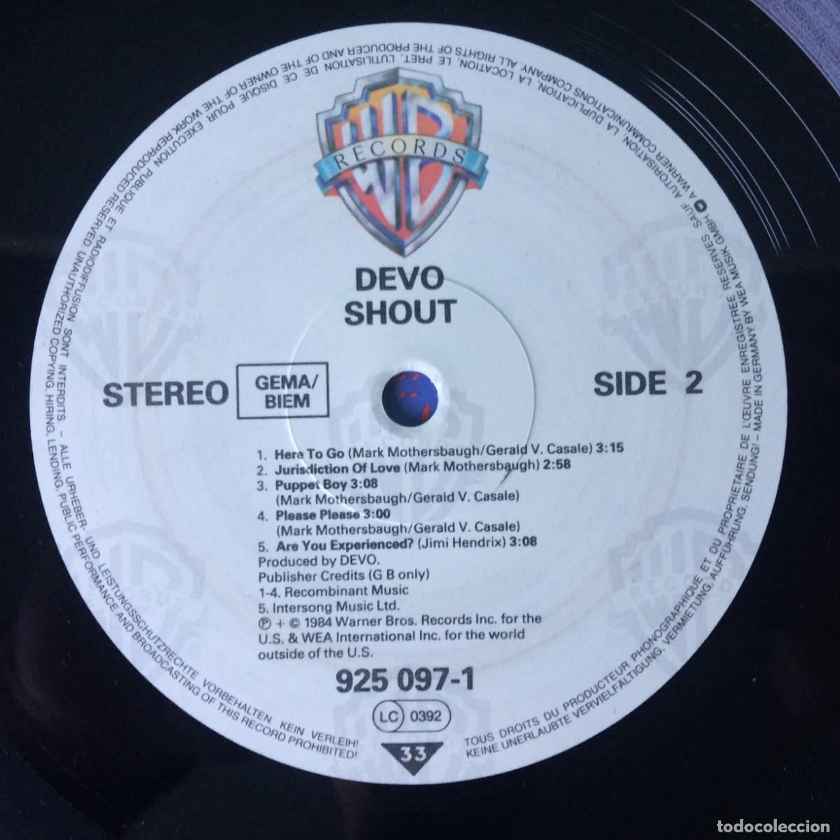 Discos de vinilo: Devo &lrm;&ndash; Shout , Germany 1984 Warner Bros Records* - Foto 6