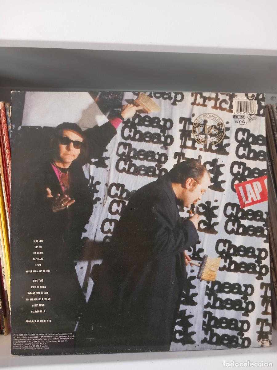 Discos de vinilo: Cheap Trick &lrm;&ndash; Lap Of Luxury - lp - Foto 2
