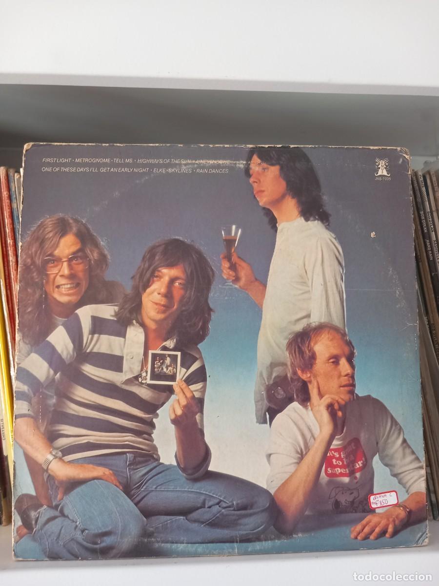 Discos de vinilo: Camel &lrm;&ndash; Rain Dances - lp usa - Foto 2