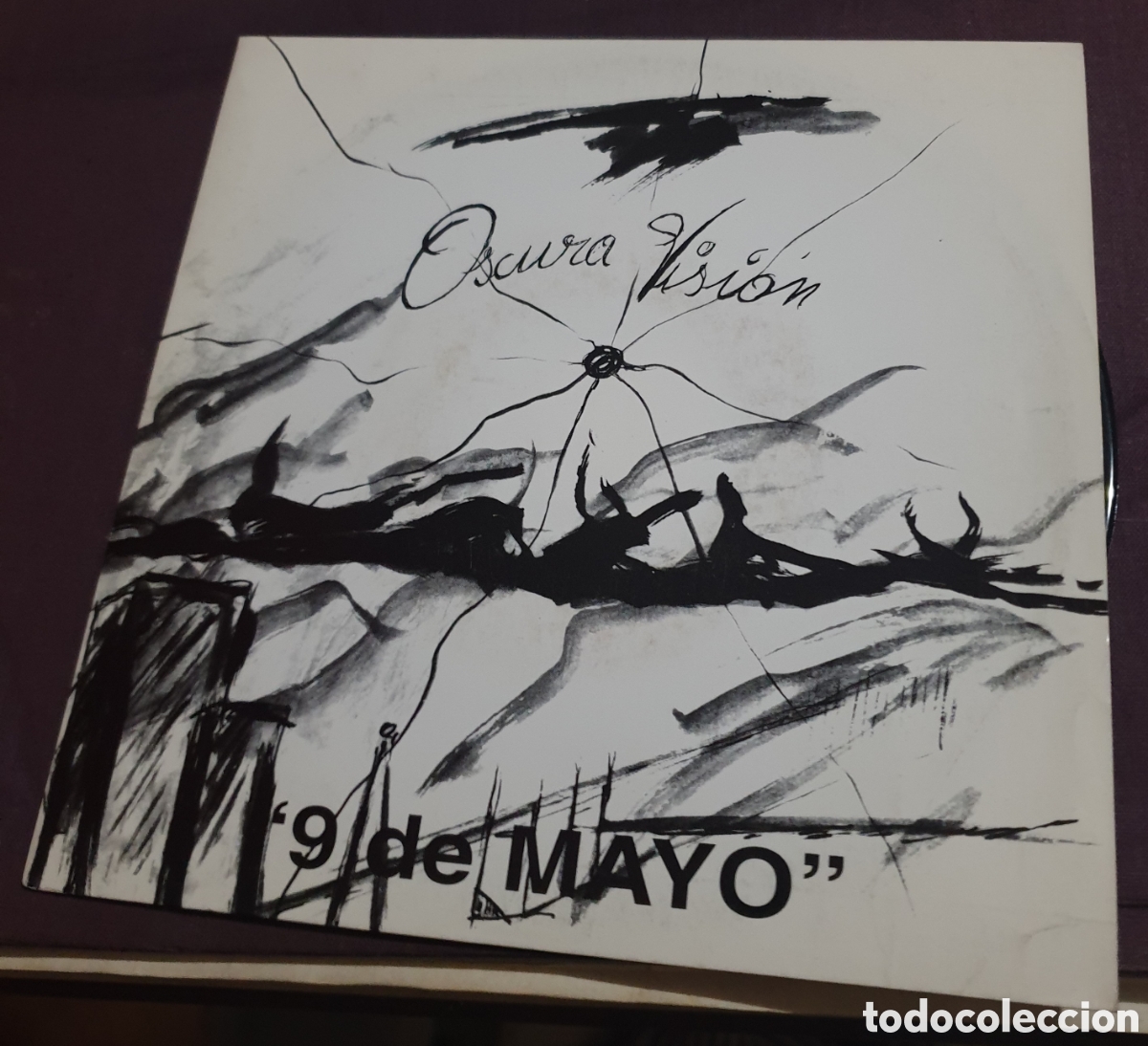 Discos de vinilo: Oscura visi&oacute;n - 9 de mayo - Foto 1