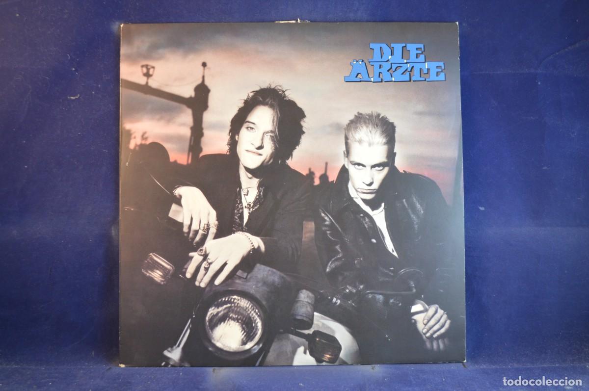 Discos de vinilo: DIE &Auml;RZTE &ndash; DIE &Auml;RZTE - LP - Foto 1
