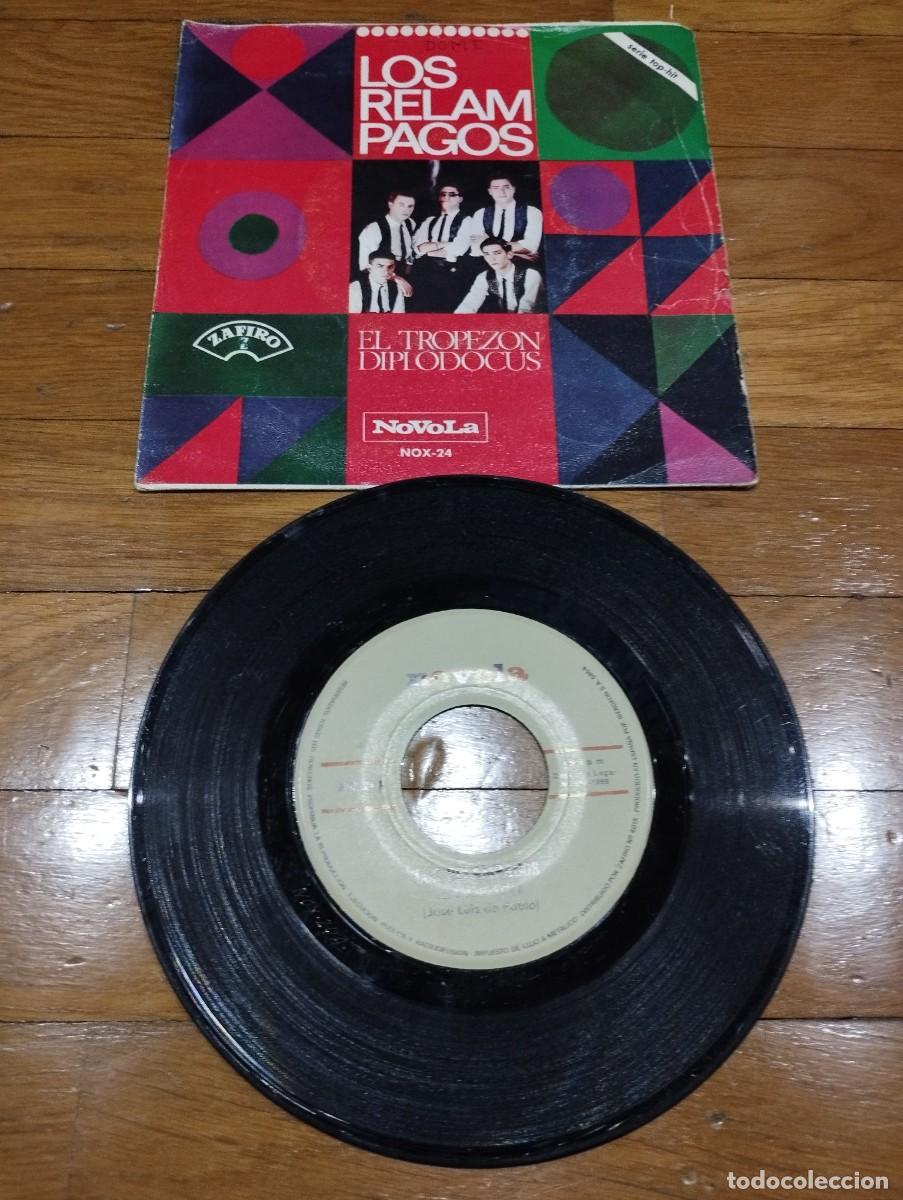 Discos de vinilo: LOS RELAMPAGOS - EL TROPEZON SINGLE 1966 - Foto 1