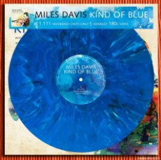 Discos de vinilo: MILES DAVIS - KIND OF BLUE 180G VINILO AZUL JASPEADO LP EDICIÓN LIMITADA Y NUMERADA NUEVO