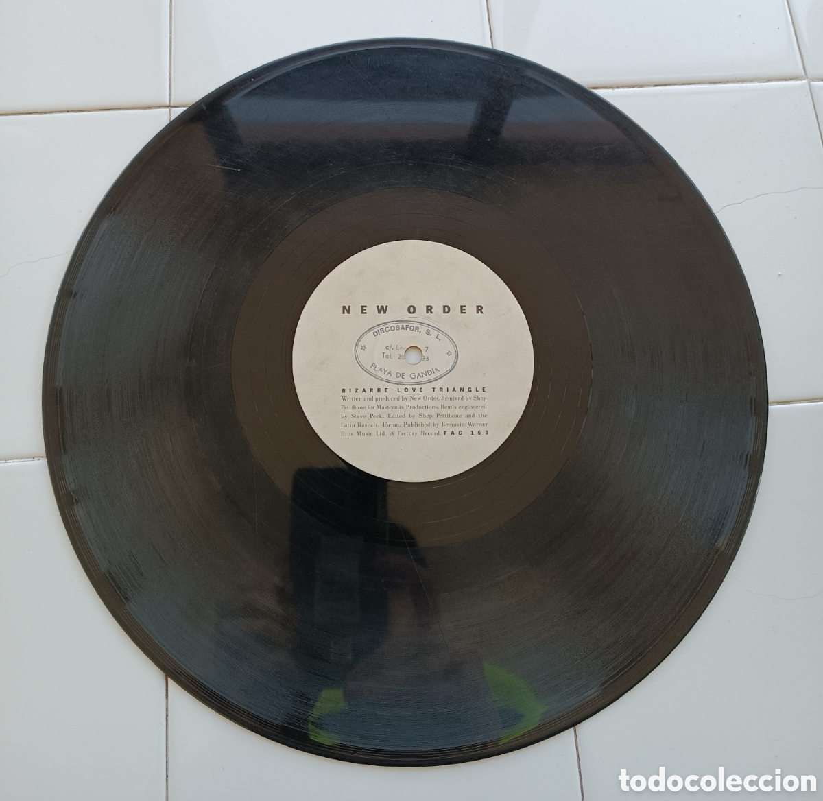 Discos de vinilo: NEW ORDER. Bizarre dub triangle. 1986 - Foto 3