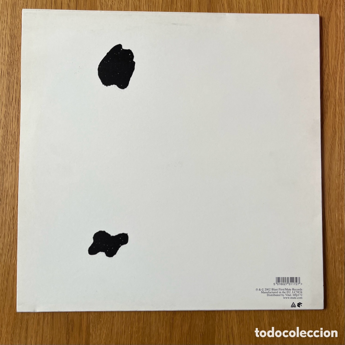 Discos de vinilo: Liars - The threw us all&hellip; - LP - Foto 2