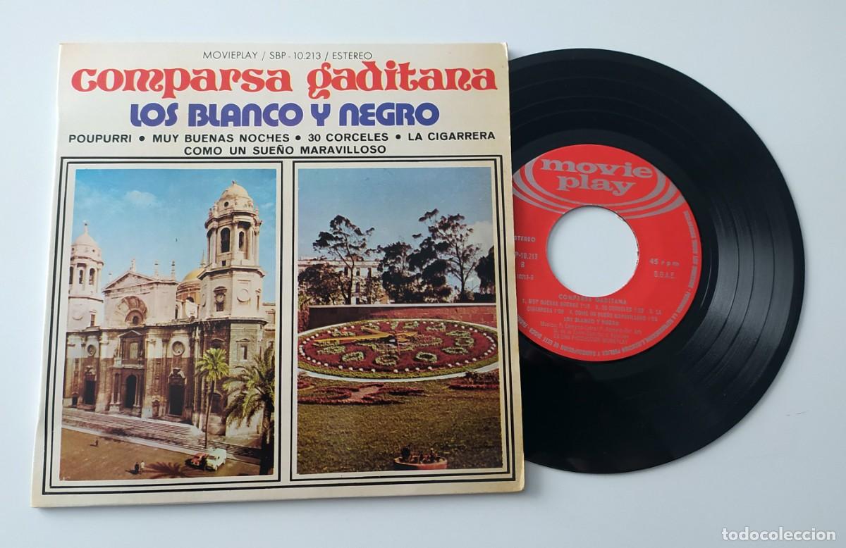 Discos de vinilo: SINGLE CARNAVAL DE CADIZ COMPARSA LOS BLANCO Y NEGRO - Foto 1