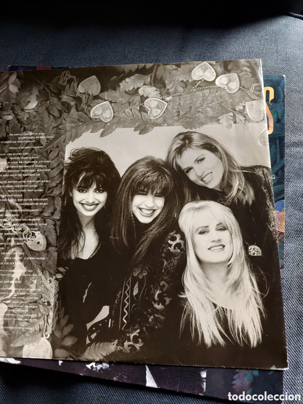 Discos de vinilo: Bangles LP 1985 made in Spain Everything - Foto 2