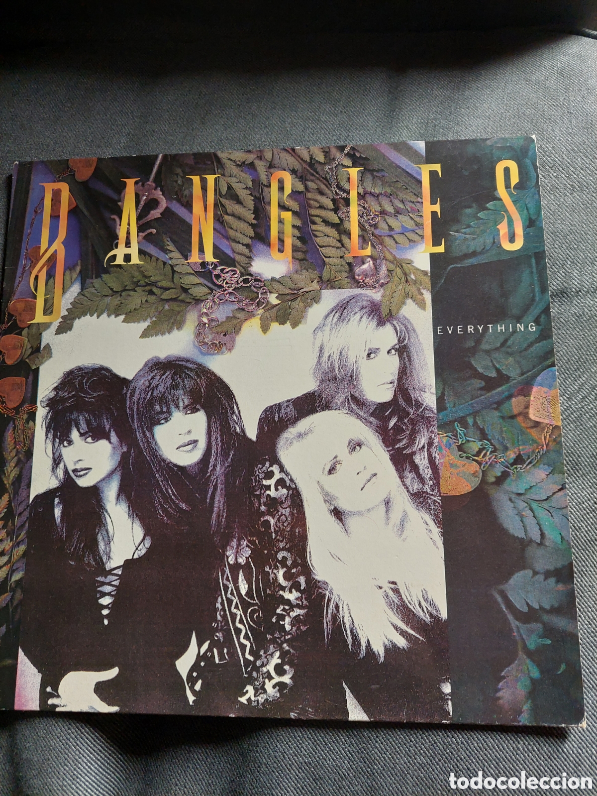 Discos de vinilo: Bangles LP 1985 made in Spain Everything - Foto 1