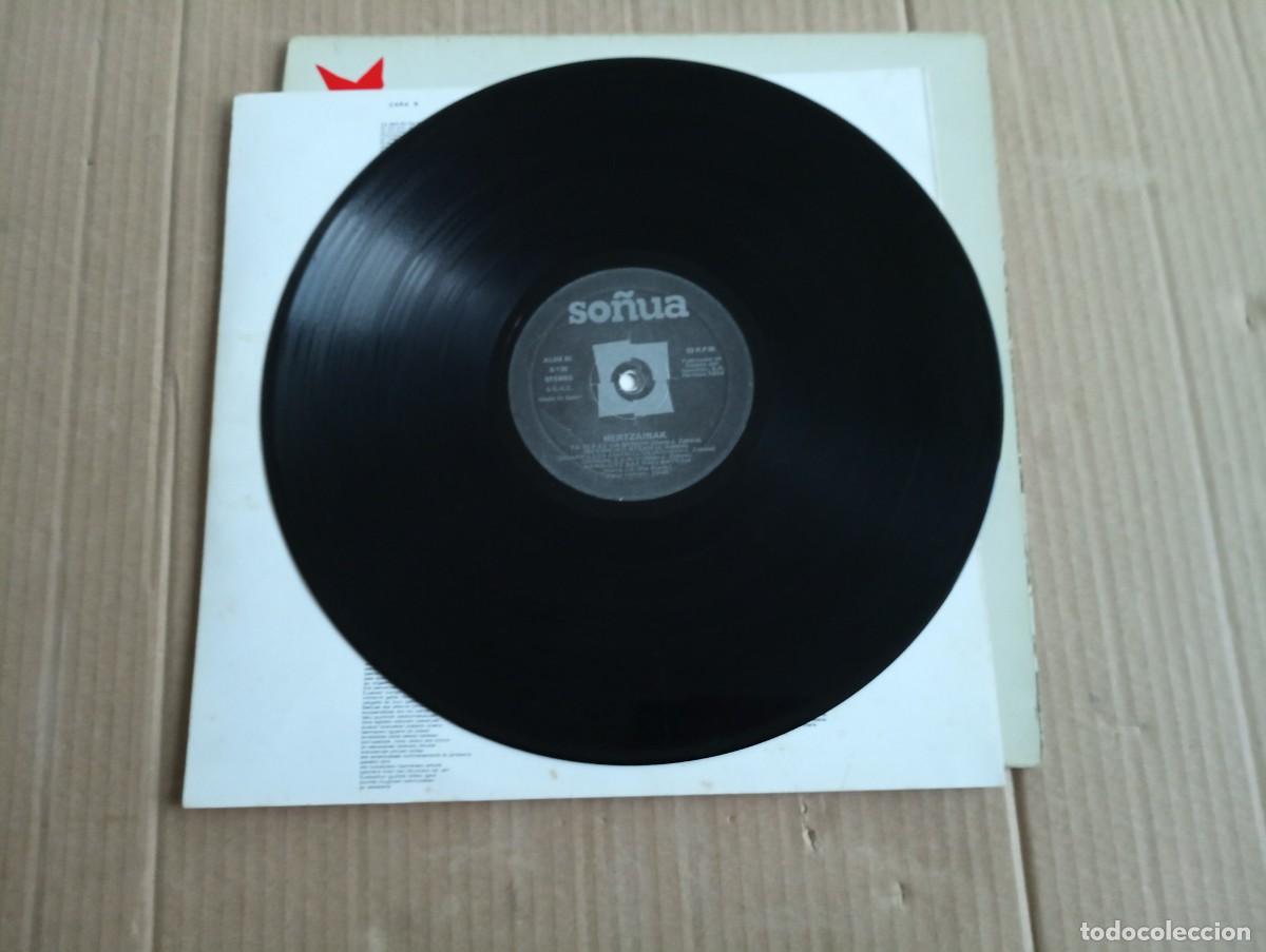 Discos de vinilo: HERTZAINAK - HERTZAINAK LP 1984 - Foto 5