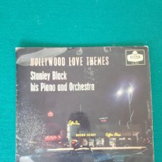 Discos de vinilo: STANLEY BLACK HIS PIANO AND ORCHESTRA – HOLLYWOOD LOVE THEMES. Lote 400061304