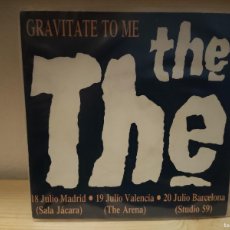 Discos de vinilo: SINGLE 411 THE THE - GRAVITATE TO ME - 1989. Lote 400637989