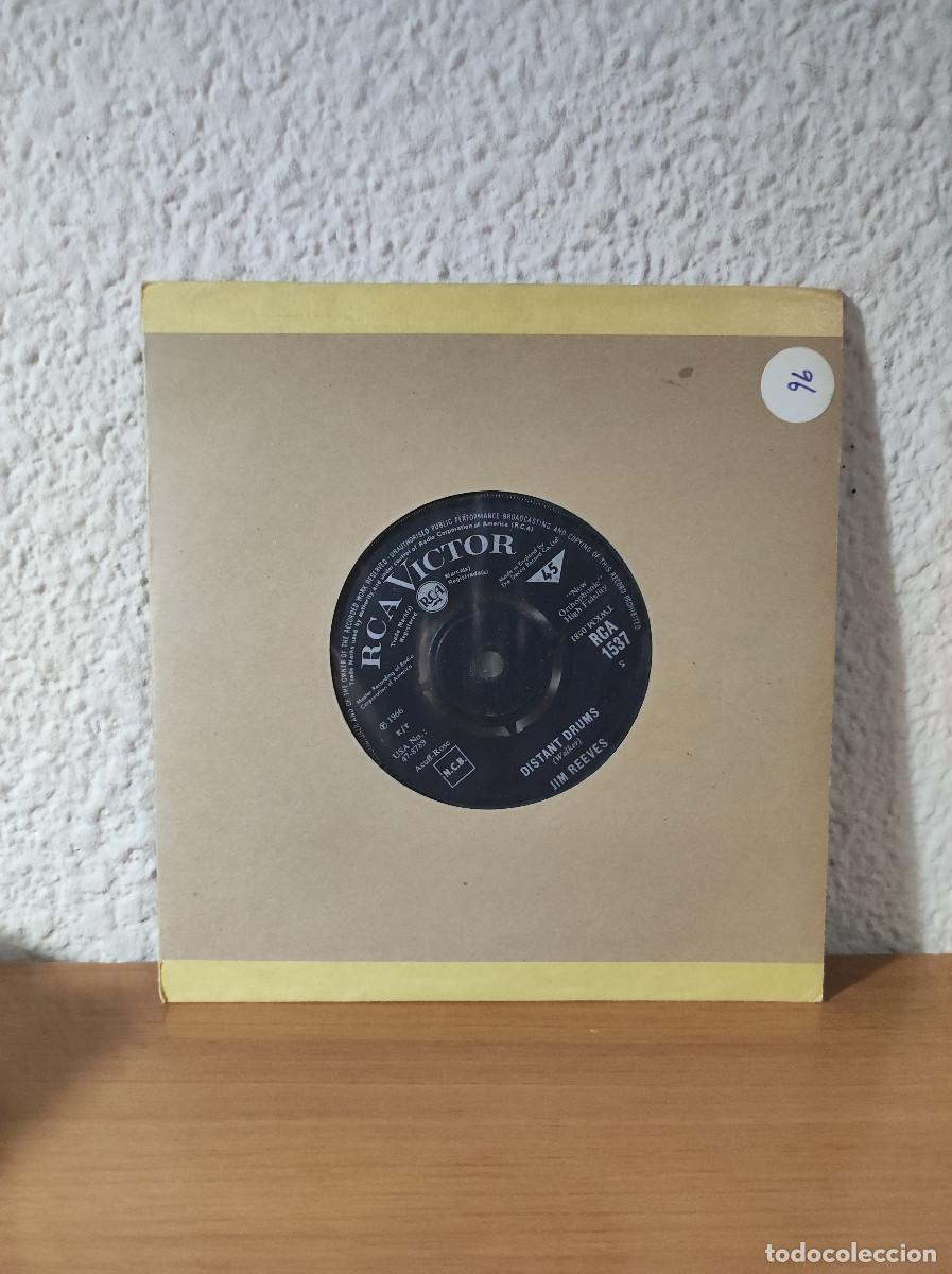 Discos de vinilo: Jim Reeves &ndash; Distant Drums - Foto 1