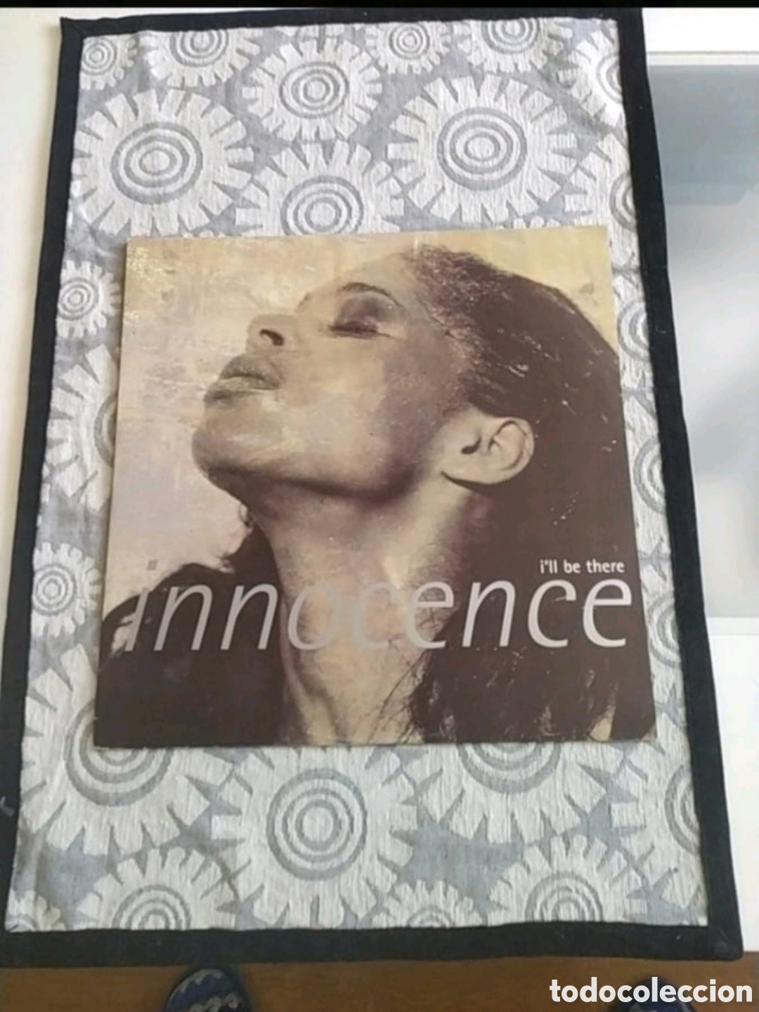 Discos de vinilo: Maxi single Innocence. Ill be there - Foto 1