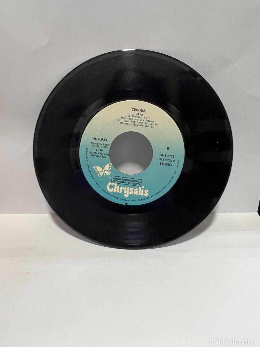 Discos de vinilo: SINGLE - ICEHOUSE - TAKING THE TOWN / JAVA - CHRYSALIS - MADRID 1984 - Foto 3