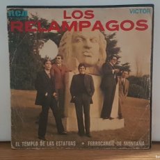 Discos de vinilo: C1 - LOS RELÁMPAGOS ”EL TEMPLO DE LAS ESTATUAS / FERROCARRIL DE MONTAÑA” - SINGLE AÑO1969. Lote 401429774