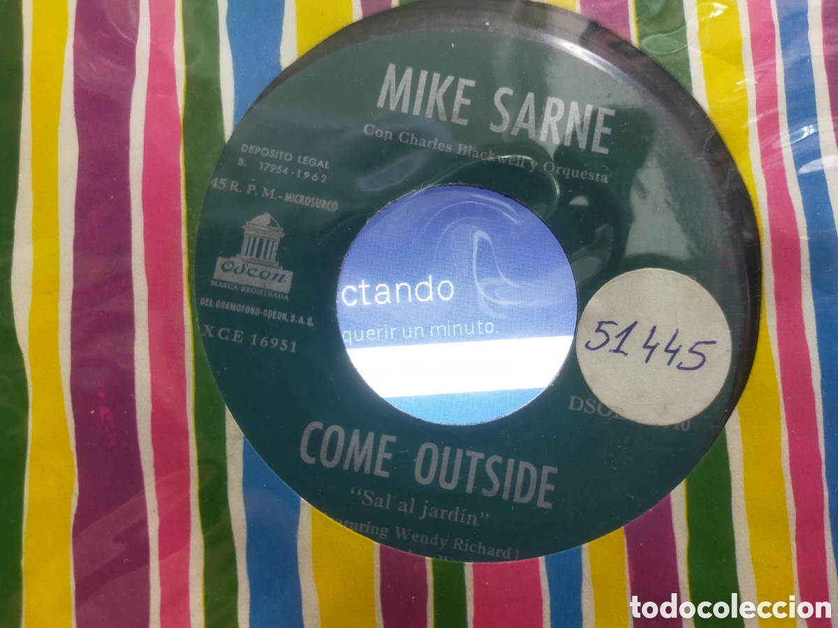 Discos de vinilo: Mike sarne single come outside Espa&ntilde;a 1962 - Foto 1
