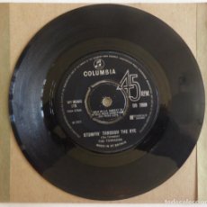Discos de vinilo: THE TORNADOS. EARLY BIRD/ STOMPIN' THROUGH THE RYE. COLUMBIA, UK 1965 SINGLE. Lote 401581359