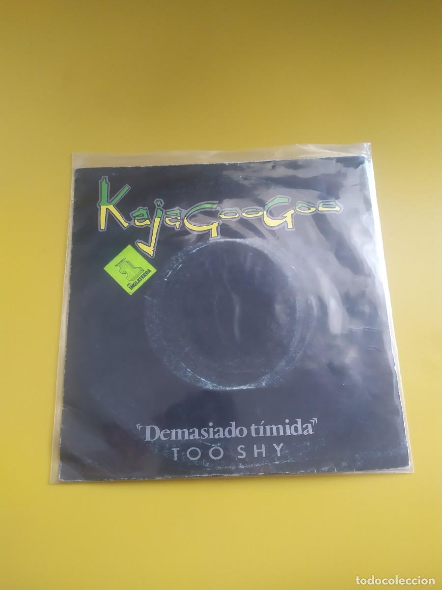 Discos de vinilo: Kajagoogoo - Too shy 1983 - Foto 1
