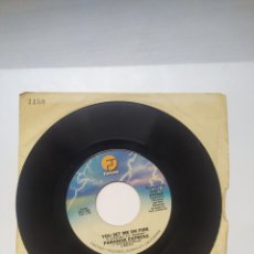 Discos de vinilo: SINGLE PARADISE EXPRESS. YOU SET ME ON FIRE / WE ARE ONE. Lote 402387179