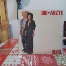 Discos de vinilo: DIE + ÄRZTE* ‎– DEBIL LP ALBUM GERMANY 1984 M/NM (VINILO COMO NUEVO). Lote 402896789