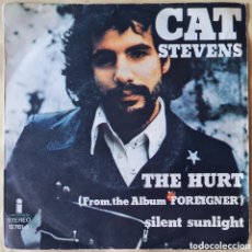 Discos de vinilo: SINGLE - CAT STEVENS - THE HURT - 1973. Lote 403034354