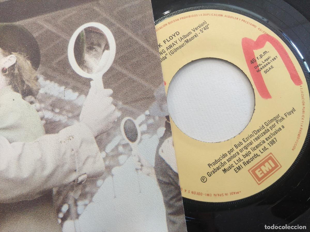 Discos de vinilo: PINK FLOYD/ON THE TURNING AWAY/SINGLE. - Foto 2