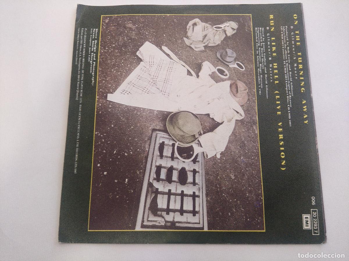 Discos de vinilo: PINK FLOYD/ON THE TURNING AWAY/SINGLE. - Foto 3
